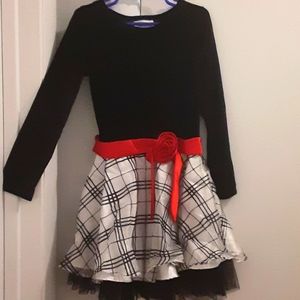 Black and white dress